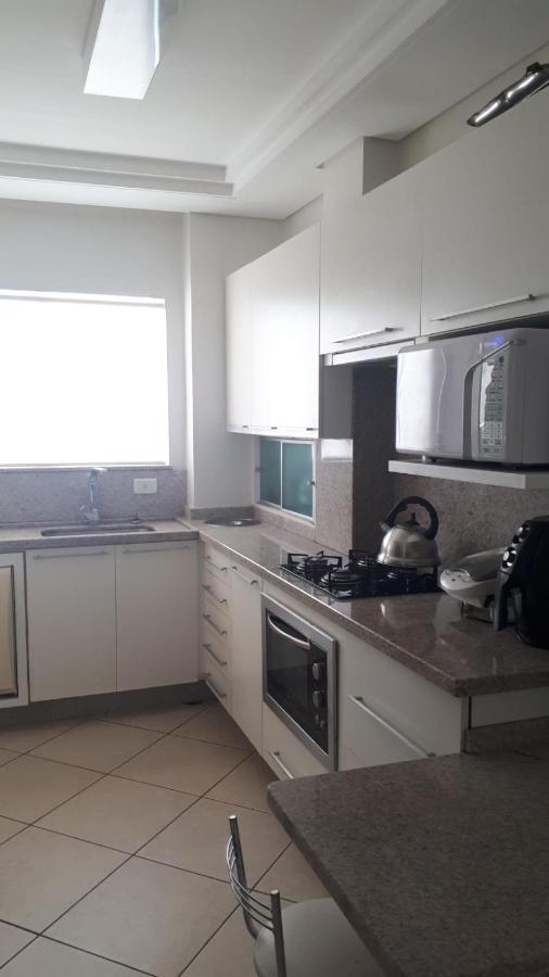 Apto 3 Quartos No Centro A Beira Mar Balneário Camboriú Esterno foto