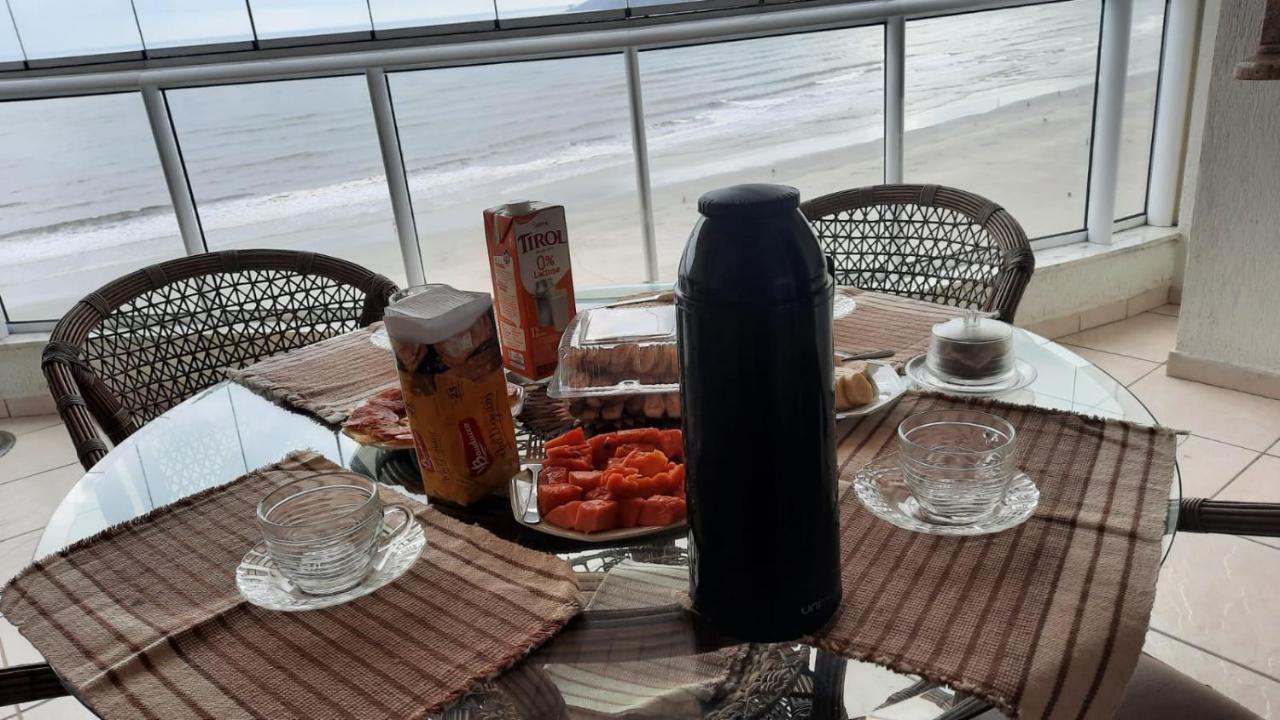 Apto 3 Quartos No Centro A Beira Mar Balneário Camboriú Esterno foto